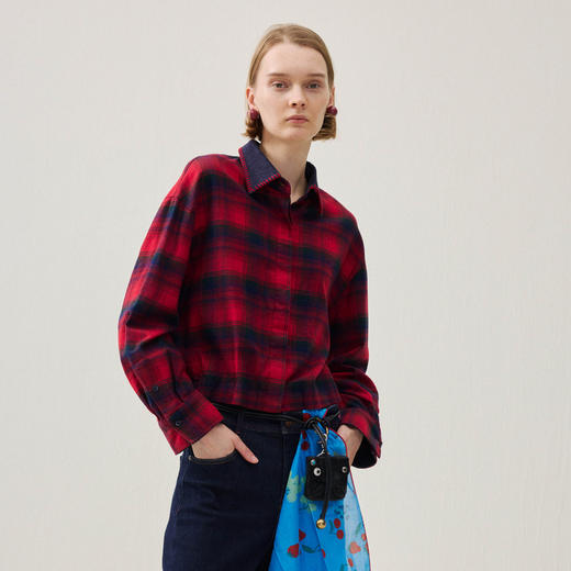 谜底格纹衬衣长袖2025冬季新品复古红格磨毛撞色衬衫女254MC1661 商品图1