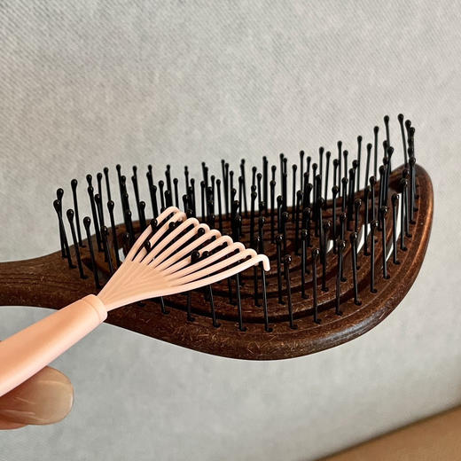 千金不换的OSAKI椰壳梳 一梳到底 一梳上头 随时给头皮做SPA 商品图10