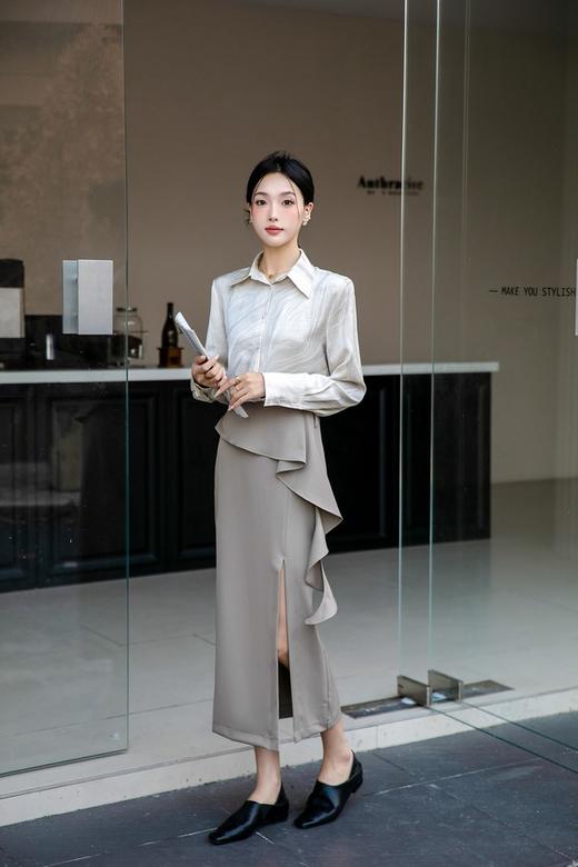 ESTELLICA 浪漫银河系气质通勤印花衬衫 21539 商品图3