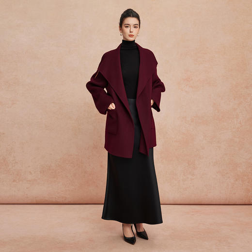 QH913斯尔丽25新款软糯经典翻领欧范OL气质中长款大衣 商品图3