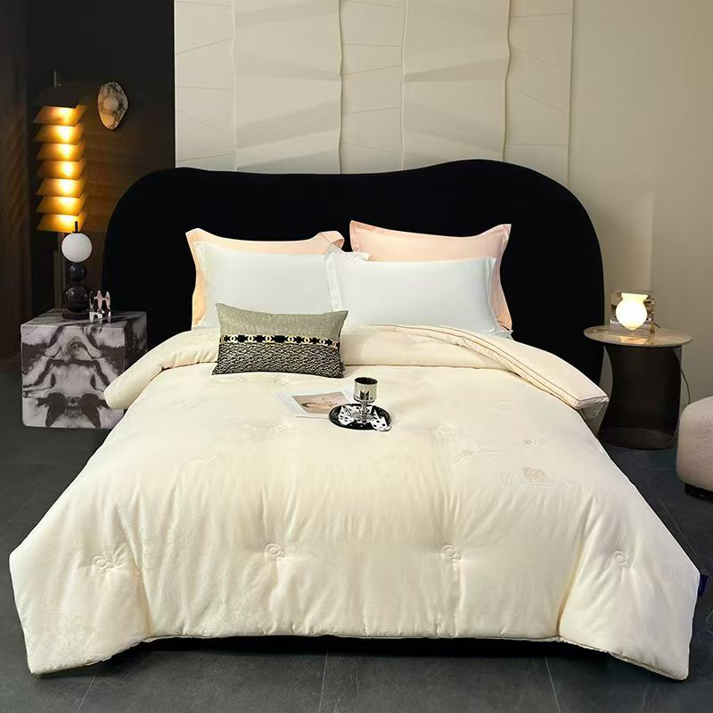 2025冬被新品系列，澳洲绵羊绒招财被（小暖羊）