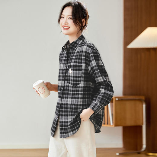 馥迦休闲百搭小狗刺绣磨毛格子衬衫 商品图3