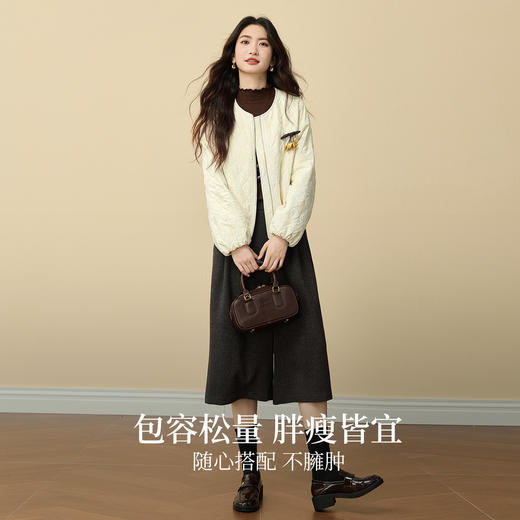 【11/19新品】熙世界花苞短外套女士棒球服2025秋冬新款小香风圆领菱格夹克上衣 商品图2