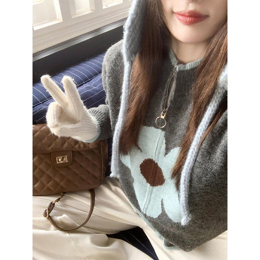 <曾小咸推荐>现货秒杀！微信超特价！灰色立领拉链毛衣外套 日常199.99 立减100 秒杀99.99！ 商品图4