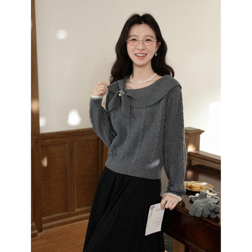 鹿向南「轻雅加州」不规则荷叶领长袖针织毛衣女秋深灰色短款上衣 商品图3