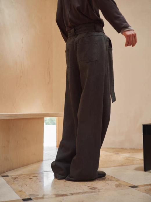 共和GongheRepub/GH24049/「弧光」磨毛绒感长裤 商品图3