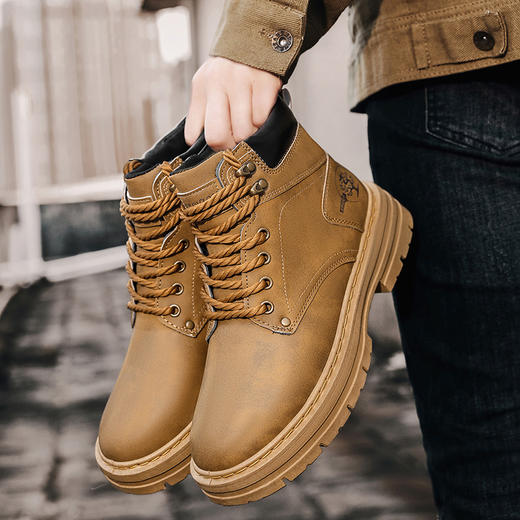 新热卖！秋冬必备【经典复古马丁靴】潮流百搭 加绒保暖 商品图3