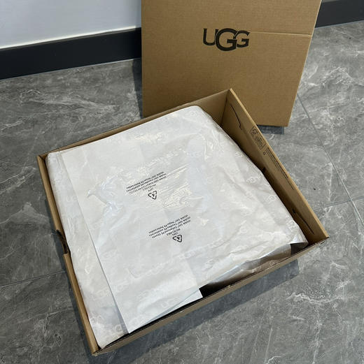 高筒油叽叽羊皮毛一体雪地靴 商品图2