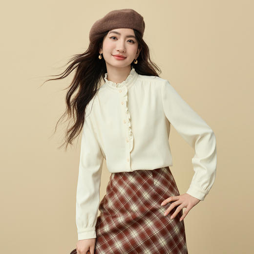 【11/19新品】熙世界法式浪漫木耳边立领衬衫女2025秋冬季优雅气质通勤磨毛衬衣 商品图3