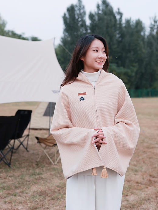 【建议下单带移动充电宝款】【法式小香风电热披　暖身毯】5档温度任意调节　披着软盖着暖 预售3天（周末不发） 商品图0