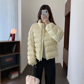 冬日小暖宝！2025轻盈保暖90鸭绒 立领简约基础短款羽绒面包服！