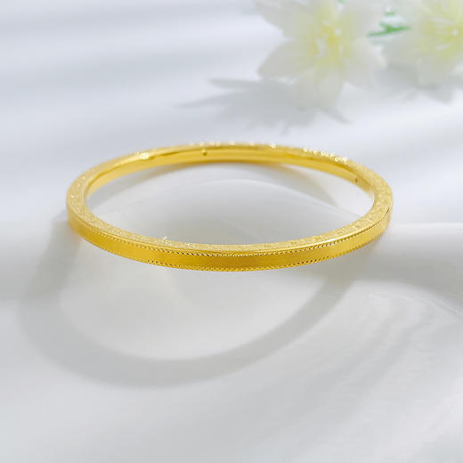 【限时克减150元】足金 #碎碎冰  无氰5D空心固口手镯双侧边CNC碎冰冰四方手镯（面宽约3.8-4.2mm）(AR5DSZ10005),(预售产品下单后不退款不退货不换货不补差价) 商品图1