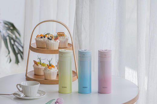 48小时发货【膳魔师保温杯】350mL；保温效力:63℃以上(6小时) 保冷效力:11℃以下(6小时)，直饮杯口，出水顺畅，硅胶密封圈防漏效果佳，可拆卸杯盖部件清洗无死角 商品图0