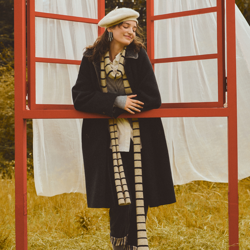 谜底大廓形大衣长袖2025冬季新品绵羊毛复古牛仔拼接女254MD1708