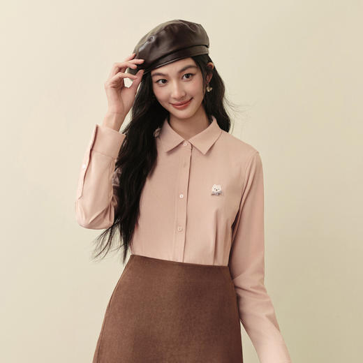 【严选】诗凡黎小狗刺绣粉色翻领衬衫2025冬新款宽松百搭减龄通勤长袖上衣7GB221071 商品图2
