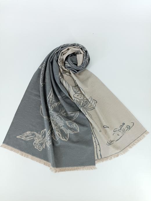 喜得宝真丝披肩100%桑蚕丝剪花工艺双面异色蚕丝保暖厚款披肩围巾丝绒长巾秋冬季保暖百搭 商品图4