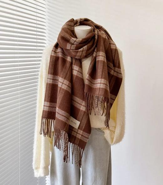  【C&C 明星款轻奢感羊毛/羊羔绒围巾】 超大尺寸 两面可戴 保暖舒适 商品图5