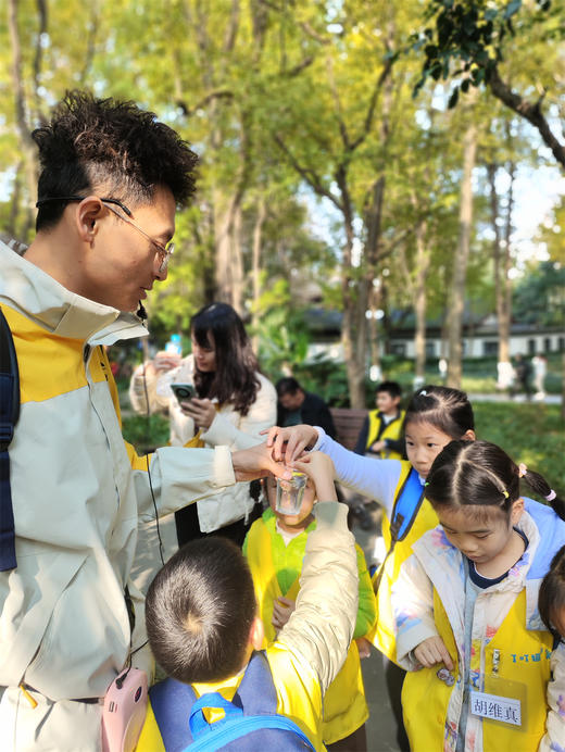12.13/12.21❗跨越千年之约🍁【“又到杏黄时”银杏主题半日游学】 🍁落叶飘舞，满地金黄 🌳唐代千年银杏生长、季相分析，结构观察分析，可以吃的博物课 🎨打开五感寻找秋季色盘，感受生命美好 商品图8