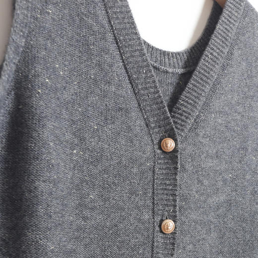 轻盈俏丽 | 100%羊绒两面穿背心马甲 商品图10