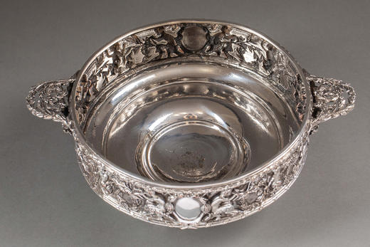 独角鹿西洋古董19世纪法国LEBRUN工坊出品古典天使奏乐主题镀银精雕双耳带盖餐盅 商品图5