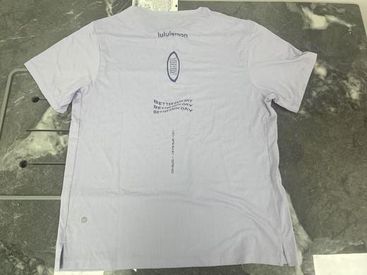 瑕疵Lululemon Lightweight 男士夏季经典版轻盈排汗速干运动短袖T恤 商品图1