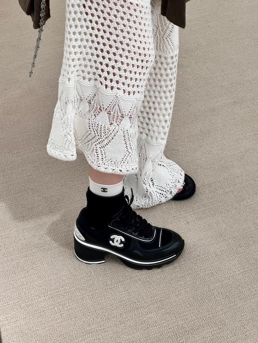 香奈儿 𝟮𝟱𝐊 新款粗跟休闲运动鞋(DBG) 商品图1