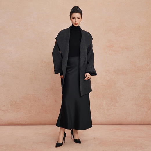 QH913斯尔丽25新款软糯经典翻领欧范OL气质中长款大衣 商品图11