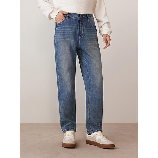 GXG男装  重磅做旧水洗弯刀宽松锥型潮流中腰牛仔裤 2025秋季新品 商品图3