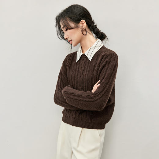 【内购】简约通勤圆领麻花绞花毛衣小个子短款宽松正肩长袖上衣-W44E57306 商品图1