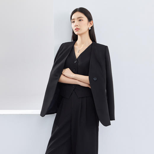 【内购】V领西装外套马甲长裤三件套-153ZE3585X 商品图1
