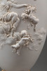 独角鹿西洋古董19世纪末法国出品铜鎏金精雕装饰古典女神与天使主题素胎瓷花瓶及布面灯罩台灯一对 商品缩略图7