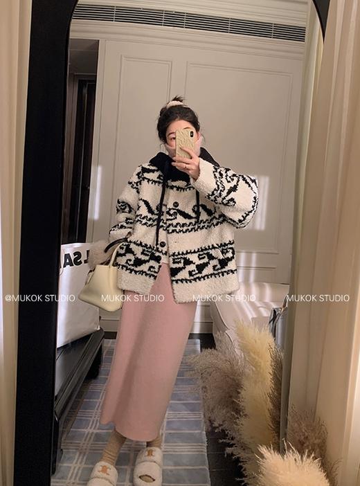 🔥小个子入冬锁死这件❗️入冬刚需~【费尔岛印花宽松连帽软糯休闲外套-AUC111401】，🔺保暖与设计感双在线～ 商品图2