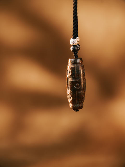 铁陨石天珠吊坠【器悟雅玩】 商品图0