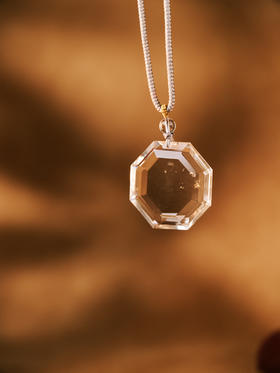 元和堂迷罗 白水晶八方来财手工切割内含黑碧玺 直径约3.3cm【器悟雅玩】