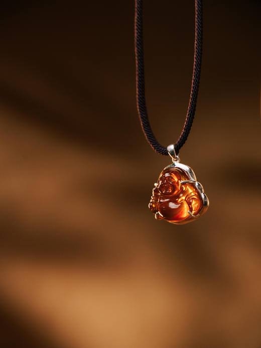 元和堂迷罗 琥珀弥勒吊坠 长2cm 宽2cm【器悟雅玩】 商品图3