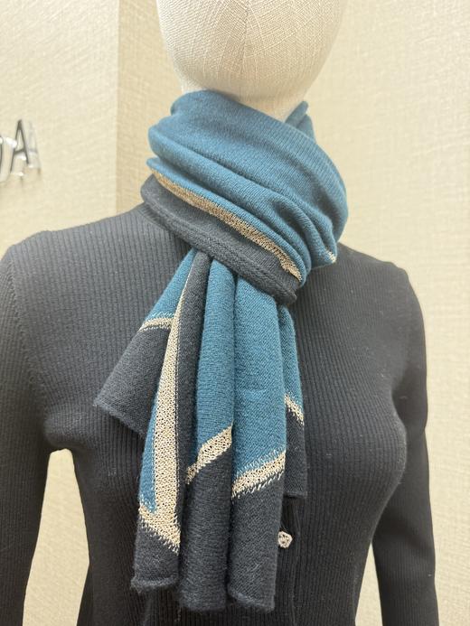 撞色山羊绒长巾 商品图2