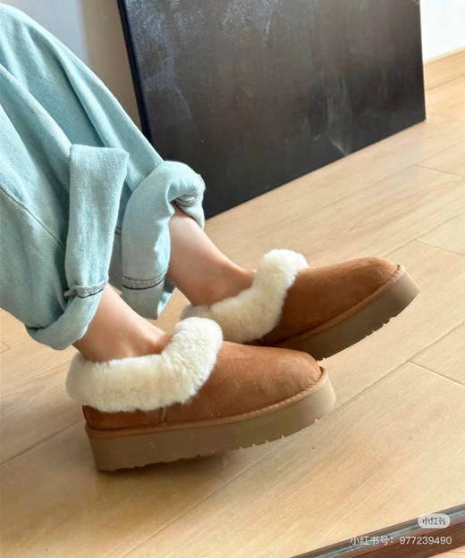 直发【隆丰羊皮毛一体】厚款，油叽叽真羊皮雪地靴 商品图8