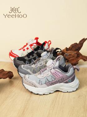 【英氏YeeHo0童鞋冬季加绒潮酷运动鞋YHYLF2541803】英氏运动鞋的设计紧跟潮流，如冬季加绒款采用独特的设计线条，流畅又动感，还有撞色拼接等设计，能轻松打造出潮娃造型。