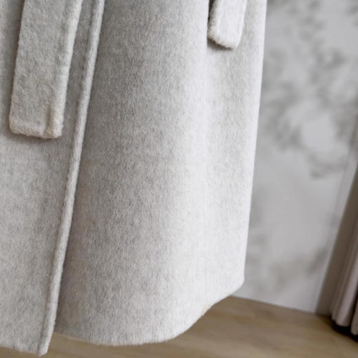 「自」全新升级【铂金会员661/天猫889/差价228】(02356)洛诗琳高级感大翻领系带羊驼毛大衣2025秋冬双面羊毛外套 商品图2