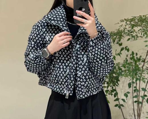 SZ6R18_绀蝶色_羽绒服_冬季_大翻领短款宽松面包服_高级女装_BERNIEELEN 伯妮斯茵 商品图1