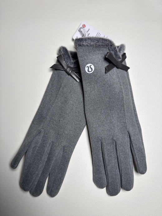 独家稀缺货lulu蝴蝶结鹿皮绒保暖防风手套 商品图7