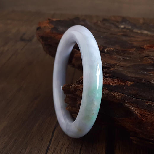 【天然正品】A货翡翠天然细腻圆条春彩紫罗兰糯种54号翡翠手镯54号（皆取最大值）女士230325AH13特价：1280元 商品图5