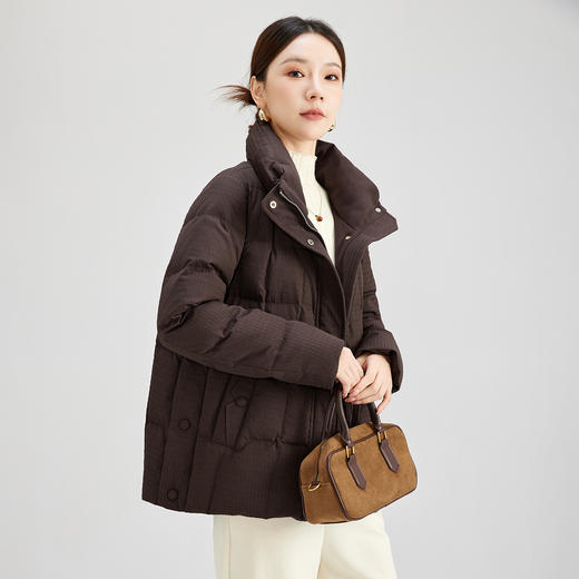 QS冬季新款鹅绒服纯色翻领舒适保暖防风日常时尚外套女0657 商品图1