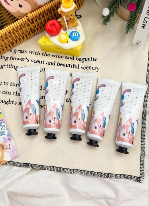 D111910两方联名护手霜五支装限定卡通礼盒 商品图0