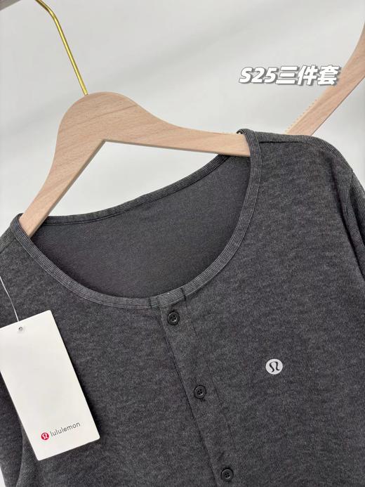 D111965秋季新款糯米裙子吊带外套三件套装 商品图14