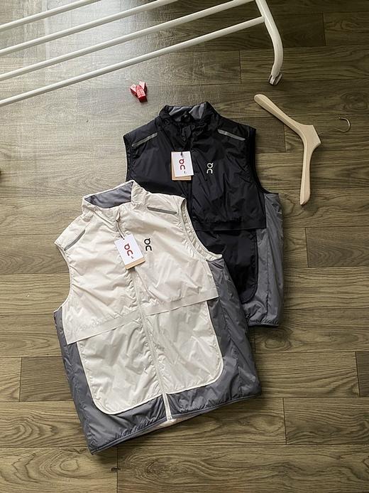 On昂跑 Weather Vest男款轻量跑步马甲 商品图4