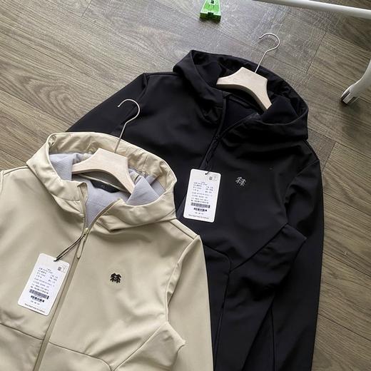 可隆软壳夹克防泼水上衣户外休闲衣男女防风徒步外套 商品图1