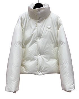 男款logo刺绣羽绒服ba