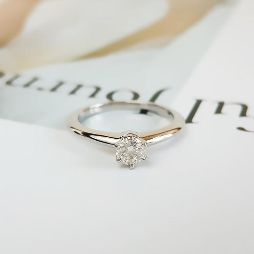 【天然正品】PT950铂金时尚经典六爪款0.31克拉钻石戒指50号（戒圈可改）女士211025NJS10 商品图5