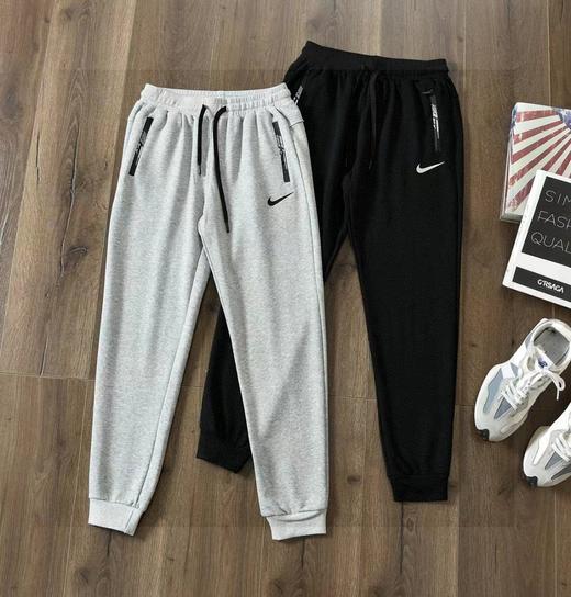 耐克NIke秋冬季3D剪裁锥子版型运动男女同款休闲长裤。刺绣logo,棉毛圈面料微弹! 商品图1